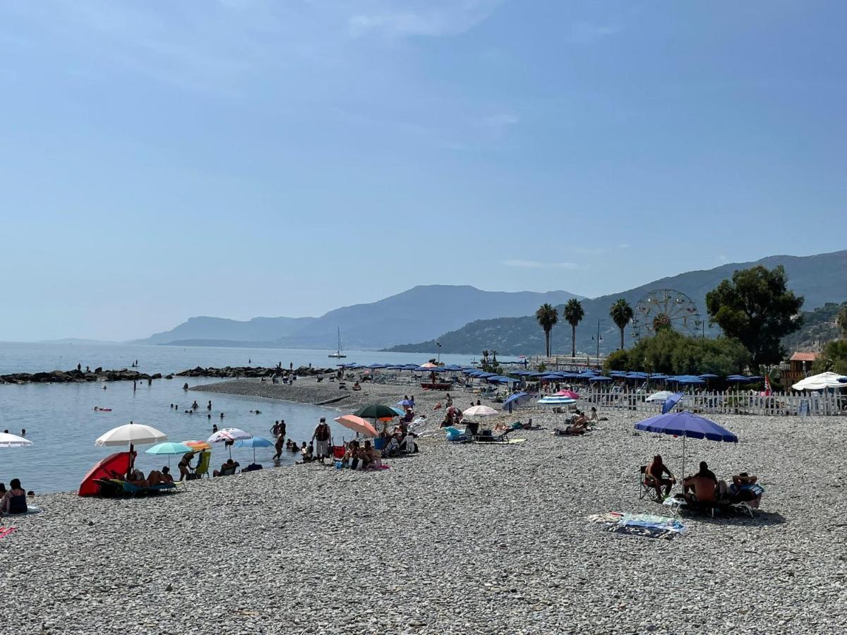 Apartament Casa Arcobaleno Ventimiglia Zewnętrze zdjęcie